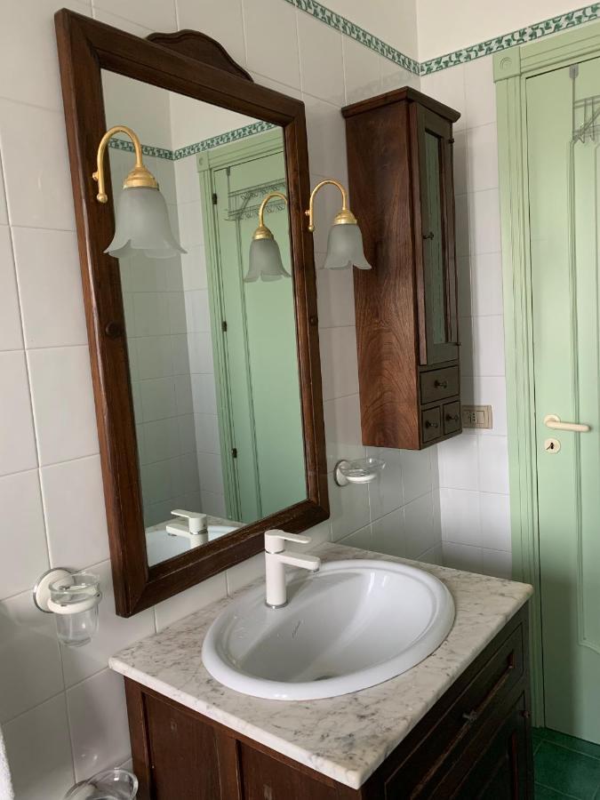La Villa Rosa Al Mare Поцало Екстериор снимка