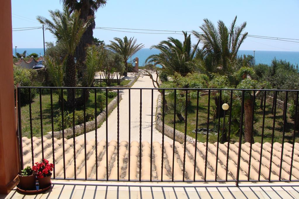 La Villa Rosa Al Mare Поцало Стая снимка