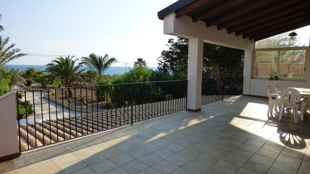 La Villa Rosa Al Mare Поцало Екстериор снимка