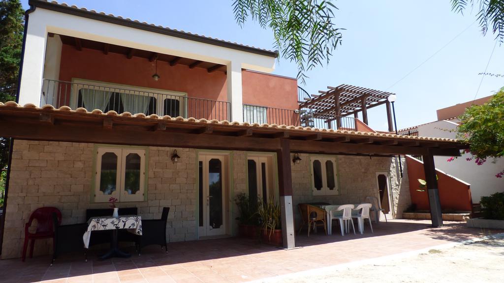 La Villa Rosa Al Mare Поцало Екстериор снимка