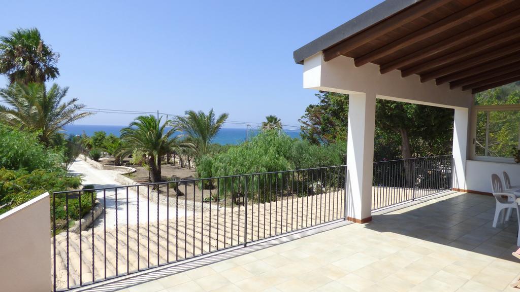 La Villa Rosa Al Mare Поцало Екстериор снимка